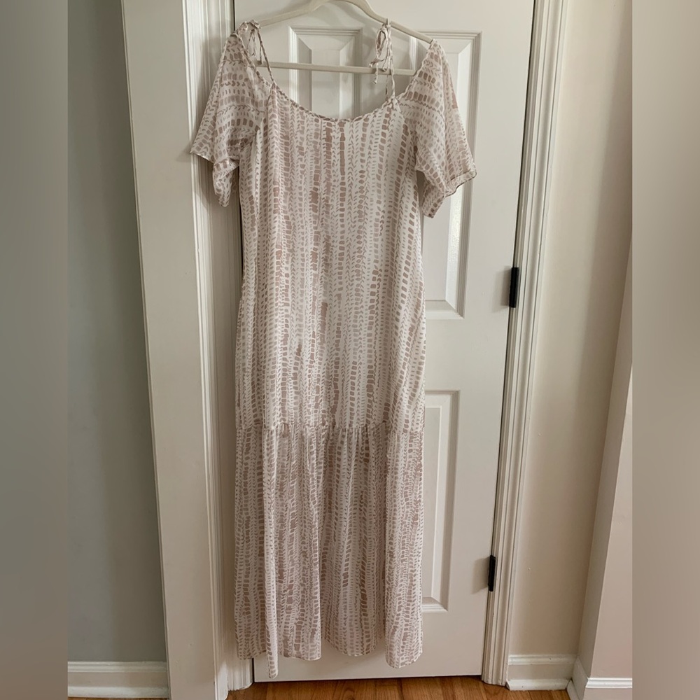 BCBGeneration Off the Shoulder Tan Patterned Maxi Dress